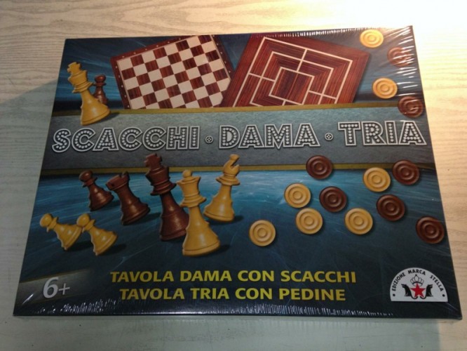 SCATOLA GIOCO DAMA E SCACCHI TRIA