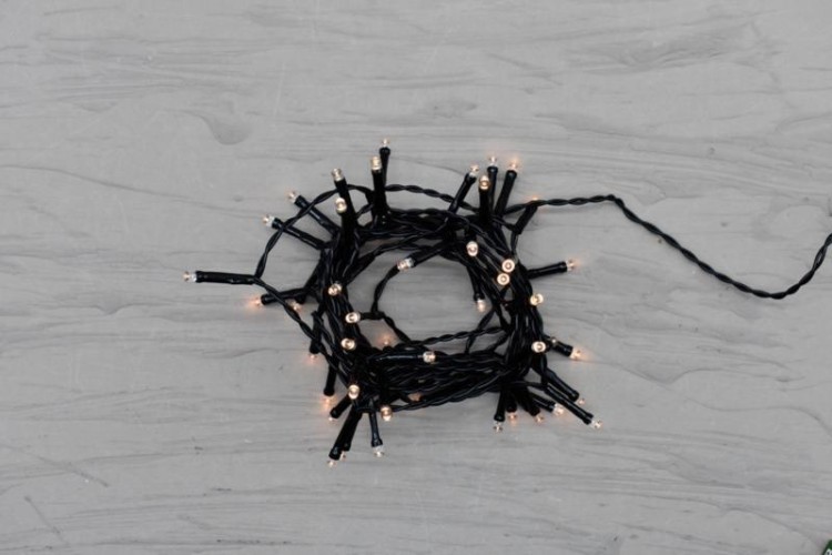 SCATOLA 48 LED TIMER LUCE CALDA BATTERIA